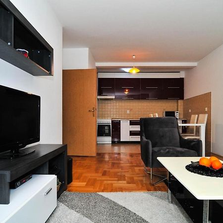 Apartment Luka & Sons โกตอร์ ภายนอก รูปภาพ